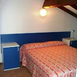 Complesso Residenziale Marina Di Pinarello Aparthotel Pinarellu