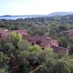 Aparthotel Complesso Residenziale Marina Di Pinarello 3*
