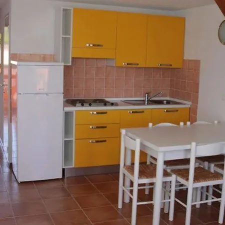 Complesso Residenziale Marina Di Pinarello Hotel apartamentowy