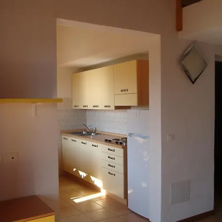 Complesso Residenziale Marina Di Pinarello Pinarellu