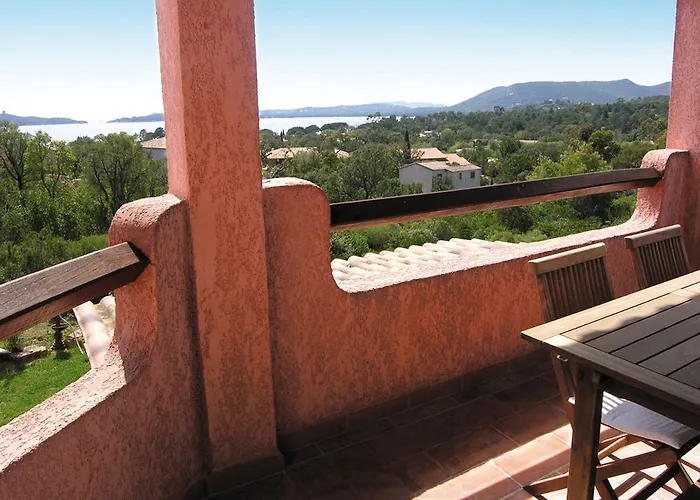 Complesso Residenziale Marina Di Pinarello Pinarellu